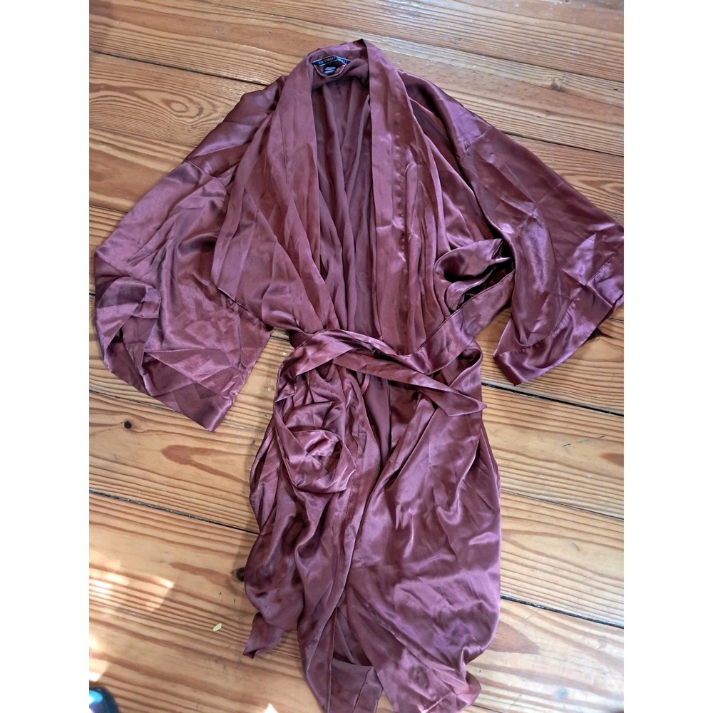 Victoria's Secret Women's Burgundy Red Satin Silk Robe Size Medium/Large M/L J3